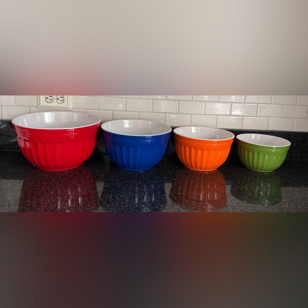 Set of 4 Melamine Stacking Bowls